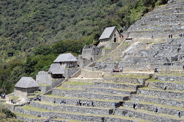 machu picchu houses