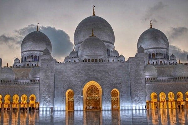 Abu Dhabi is the perfect place for a taste of the best of Arabia