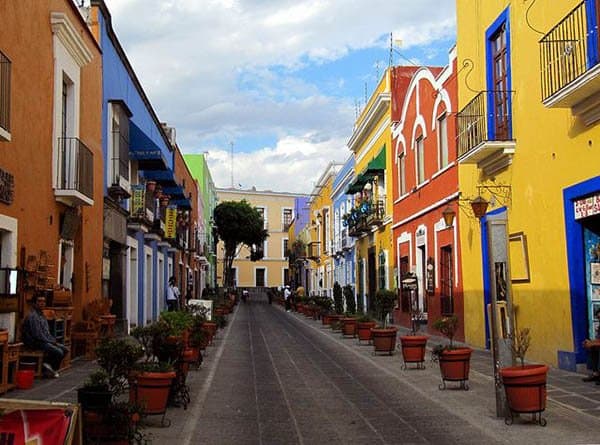 Puebla is famous for its brightly coloured colonial buildings