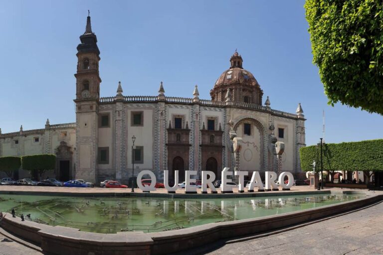 the Queretaro letter and fountain