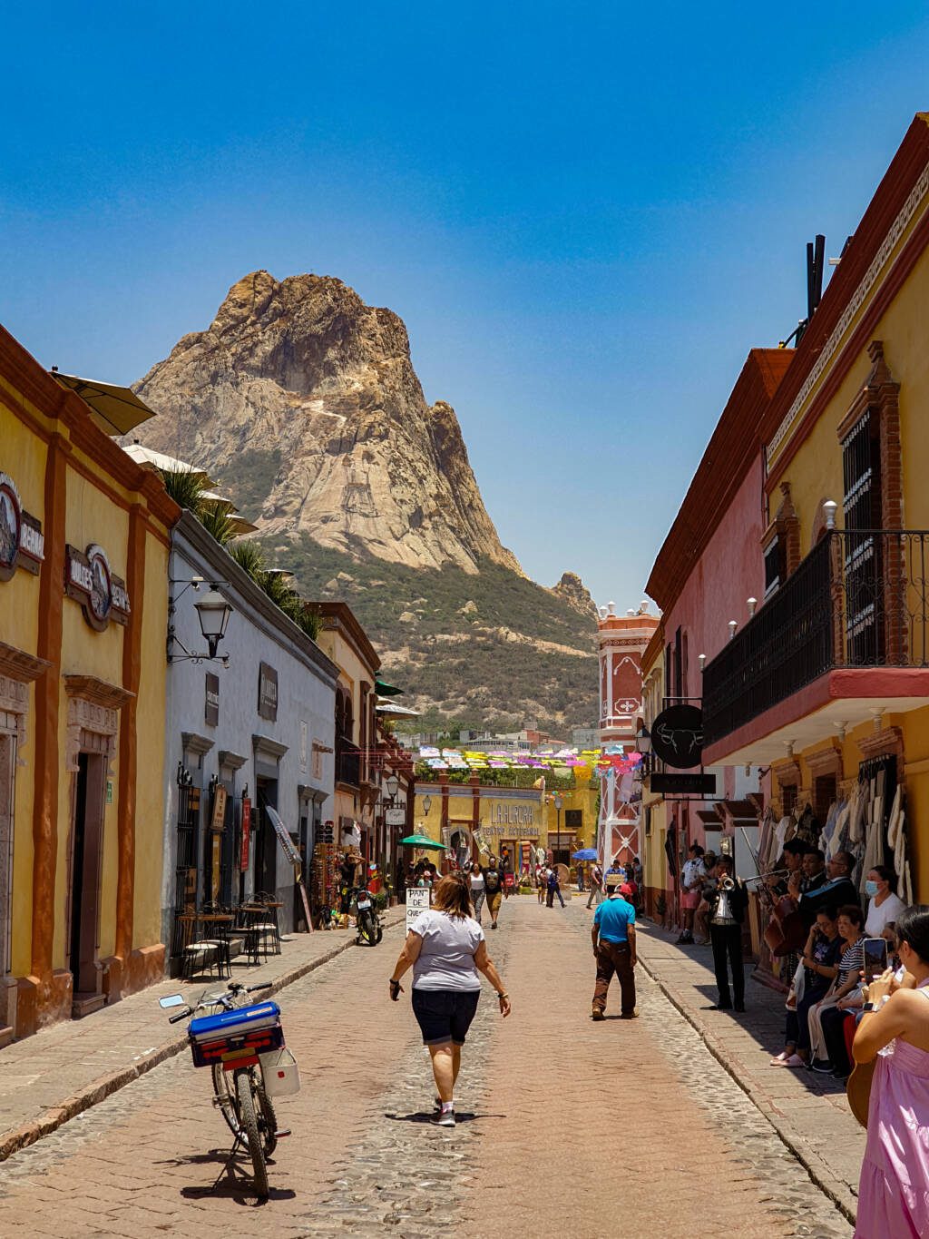 Bernal, a charming pueblo mágico, showcasing its rich cultural heritage and breathtaking landscapes.