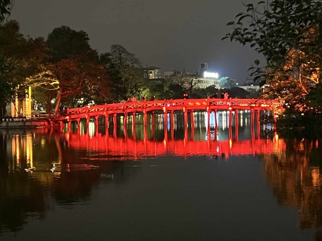 night view of the bridge on Hoan Kiem Lake leading to the Ngoc Son Temple in hanoi