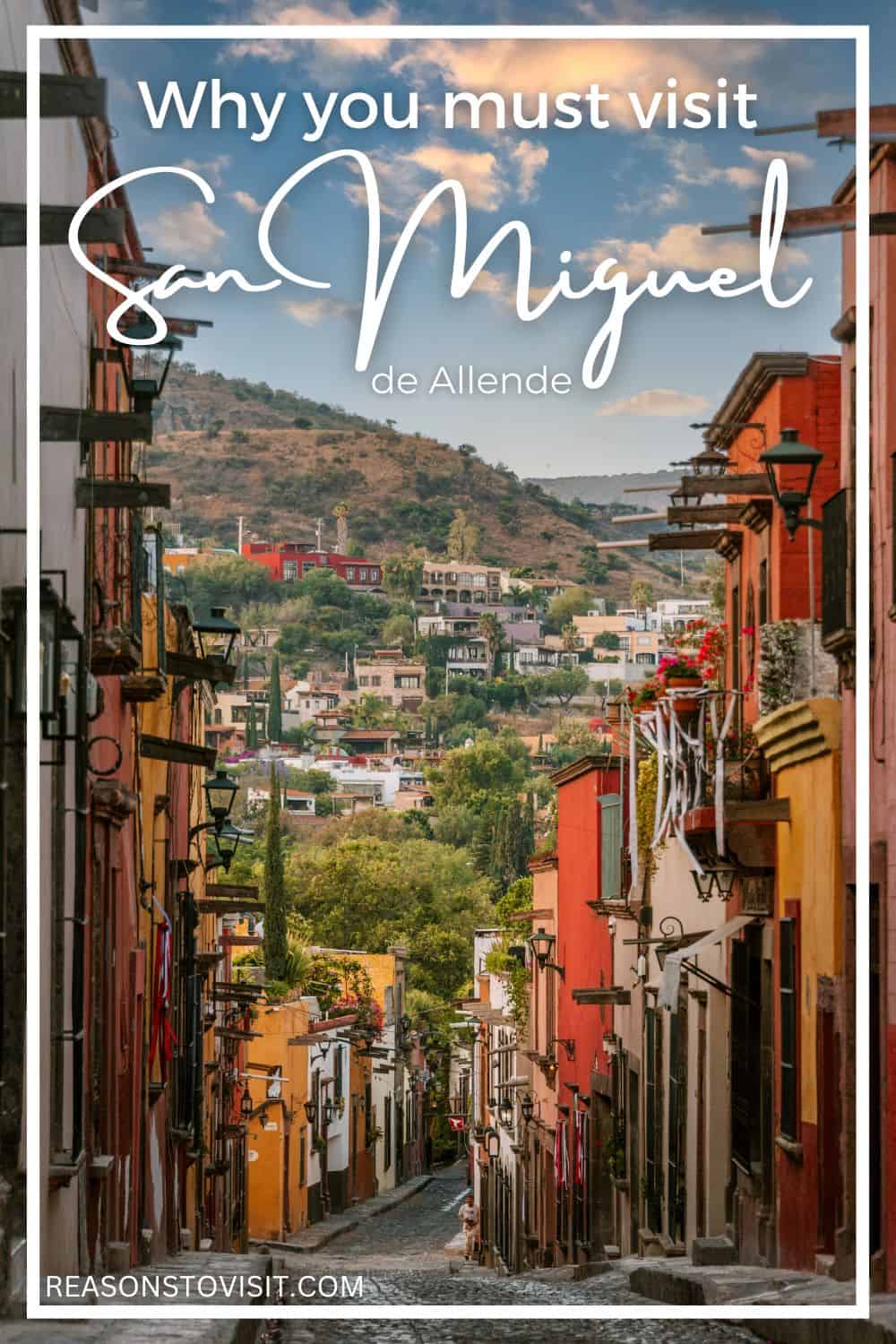 Thinking about visiting San Miguel de Allende? Discover why this town is a gem of Mexico, with its beautiful plazas, artistic ambiance, and welcoming atmosphere. Find out why San Miguel de Allende is a must-visit.